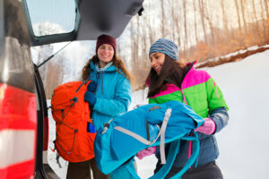 Read more about the article How to pack for a hike in the Winter